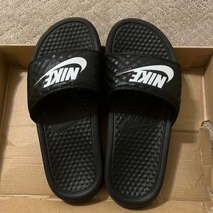 Nike slides